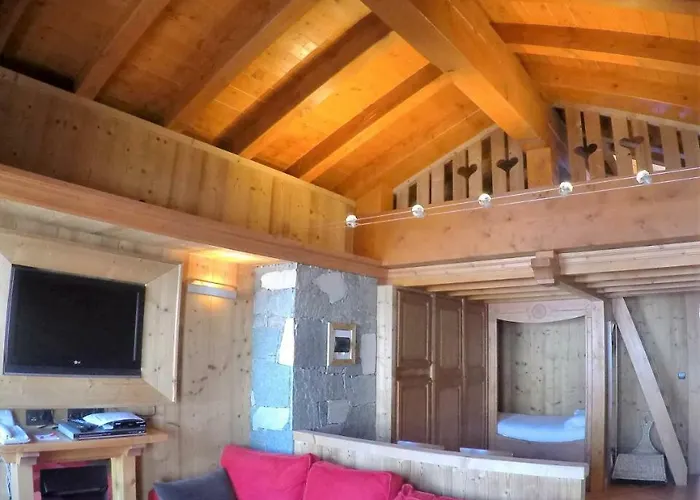 L'isatis Chalet Hotel